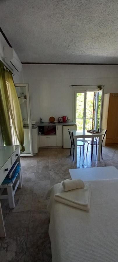 Nikis Apartments Agios Gordios  Exteriér fotografie