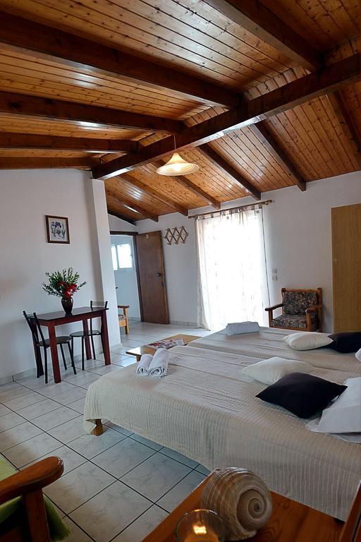 Nikis Apartments Agios Gordios  Exteriér fotografie